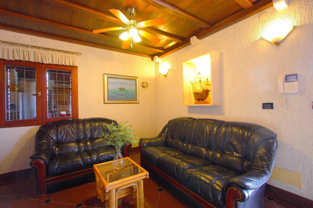 Holiday Home Olea - Sun, Sea, Sport & Comfort Сплітська Номер фото